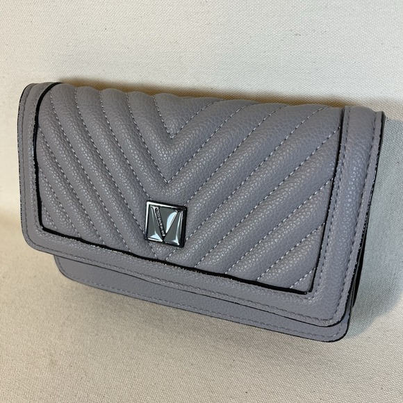 Victoria's Secret Handbags - Victoria's Secret Tech Wristlet Cellphone ID Card Wallet Purple 6 7/8"x 4.5" NWT